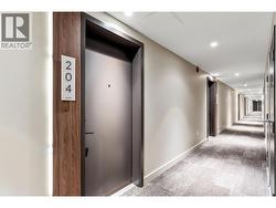 3051 Abbott Street Unit# 204  Kelowna, BC V1Y 1G9