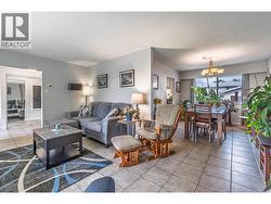 Living room - 