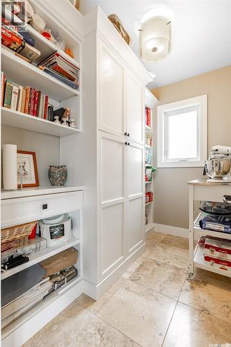 1307 Jackson Avenue, Saskatoon, SK - Indoor