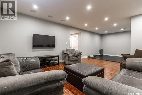 1307 Jackson Avenue, Saskatoon, SK - Indoor