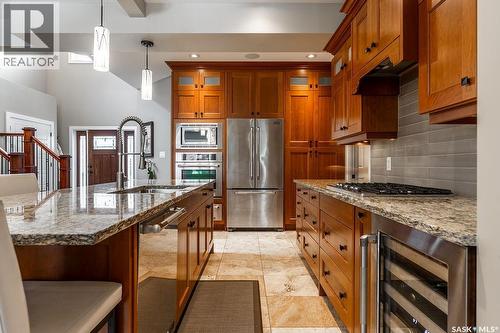1307 Jackson Avenue, Saskatoon, SK - Indoor Photo Showing Kitchen With Double Sink With Upgraded Kitchen