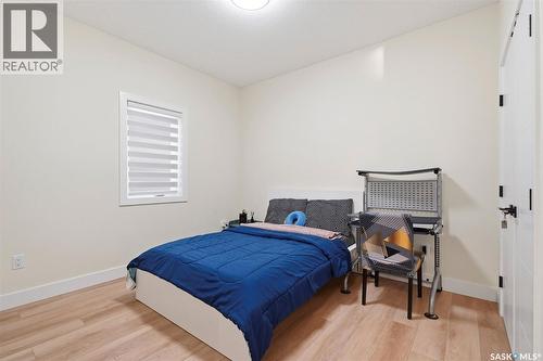 711 Nightingale Road, Saskatoon, SK - Indoor Photo Showing Bedroom