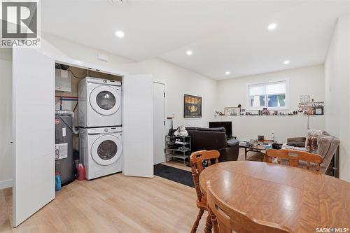 711 Nightingale Road, Saskatoon, SK - Indoor Photo Showing Laundry Room