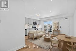 C - 218 AILEEN AVENUE Toronto, ON M6M 1G4