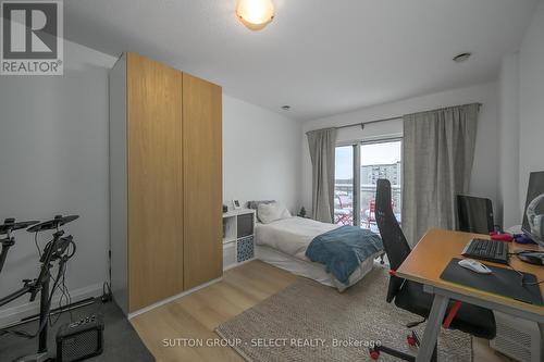 903 - 544 Talbot Street, London East (East E), ON - Indoor