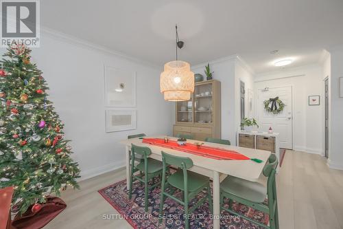 903 - 544 Talbot Street, London East (East E), ON - Indoor Photo Showing Dining Room
