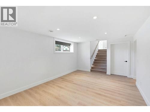 940 Bull Crescent, Kelowna, BC - Indoor Photo Showing Other Room