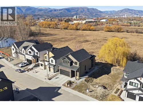 940 Bull Crescent, Kelowna, BC - Outdoor With View