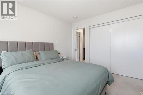 162 West Oak Trail, Kitchener, ON - Indoor Photo Showing Bedroom