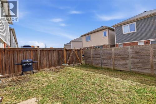 162 West Oak Trail, Kitchener, ON - Outdoor