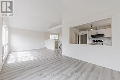 55 Glovers Road E, Oshawa, ON - 