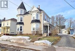 76 Havelock Street  Amherst, NS B4H 3K6