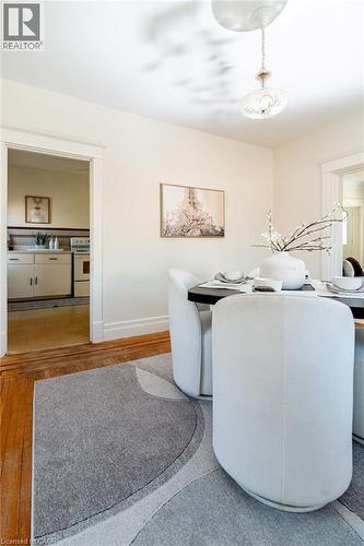 58 Edgemont Street N, Hamilton, ON - Indoor