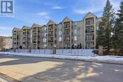 309 - 1431 WALKERS LINE  Burlington, ON L7M 4P3