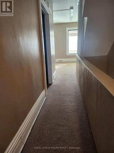 2nd floor hallway - 479 Main Street E, Hamilton, ON 