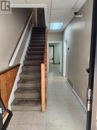 Main hallway - 479 Main Street E, Hamilton, ON 