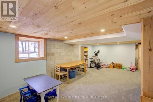 8539 Concession 8, Mapleton, ON - Indoor