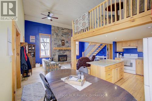 8539 Concession 8, Mapleton, ON - Indoor With Fireplace