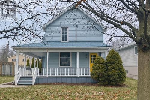 32 MCNICHOL AVENUE  Quinte West (Trenton Ward), ON K8V 2R6