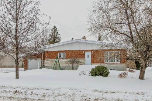 Façade - 1817 Rue Delorme, Laval (Vimont), QC - Outdoor