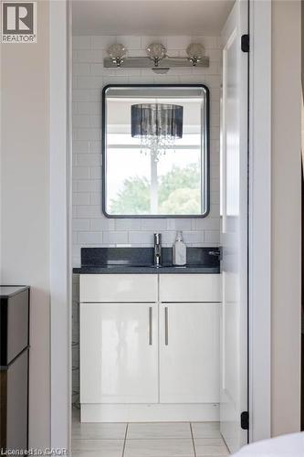 551 Maple Avenue Unit# 607, Burlington, ON - Indoor