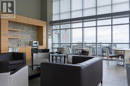 551 Maple Avenue Unit# 607, Burlington, ON - Indoor Photo Showing Other Room