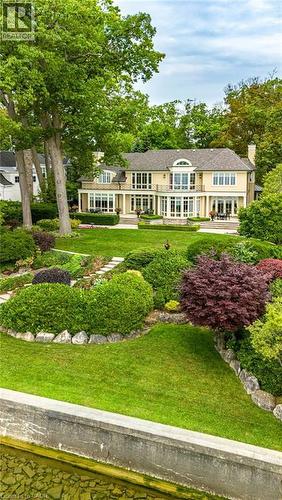 6 Ennisclare Drive, Oakville, ON - Outdoor