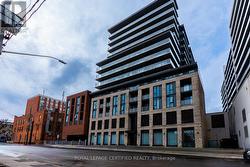 1314 - 1 JARVIS STREET  Hamilton, ON L8R 3J2