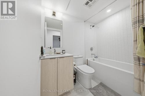 1314 - 1 Jarvis Street, Hamilton, ON - Indoor Photo Showing Bathroom