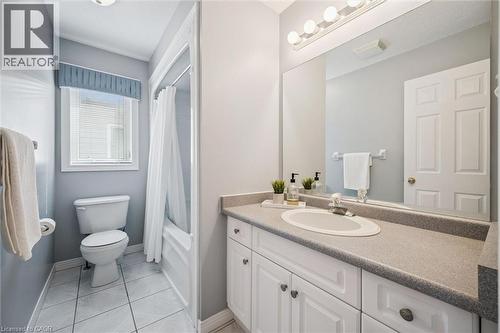 6 Keller Crescent, Kitchener, ON - Indoor Photo Showing Bathroom