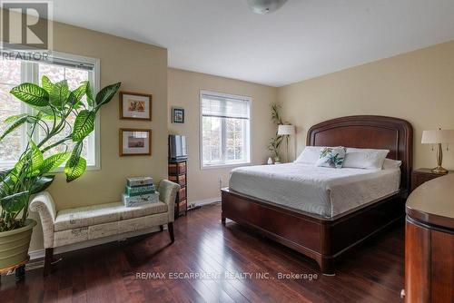 1 - 31 Moss Boulevard, Hamilton, ON - Indoor Photo Showing Bedroom
