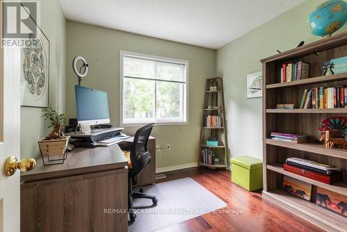 1 - 31 Moss Boulevard, Hamilton, ON - Indoor Photo Showing Office