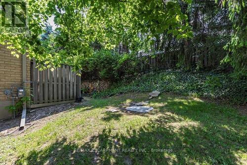 1 - 31 Moss Boulevard, Hamilton, ON - Outdoor