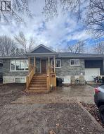56 OLIVE CRESCENT Orillia, ON L3V 1G1