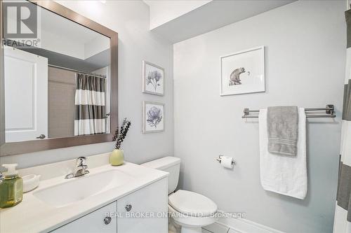 25 Ruby Lang Lane, Toronto, ON - Indoor Photo Showing Bathroom