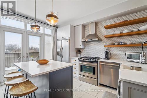25 Ruby Lang Lane, Toronto, ON - Indoor Photo Showing Kitchen With Stainless Steel Kitchen With Upgraded Kitchen