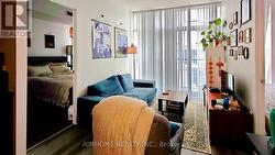 1507 - 36 LISGAR STREET  Toronto, ON M6J 0C7