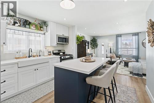 196 Durham Avenue, Cambridge, ON - Indoor Photo Showing Kitchen With Upgraded Kitchen