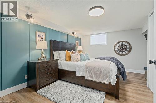 196 Durham Avenue, Cambridge, ON - Indoor Photo Showing Bedroom