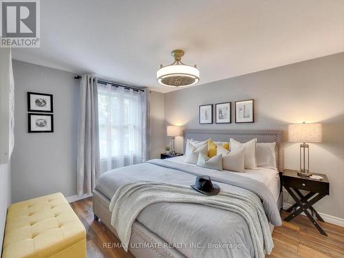 496 Elgin Street N, Cambridge, ON - Indoor Photo Showing Bedroom