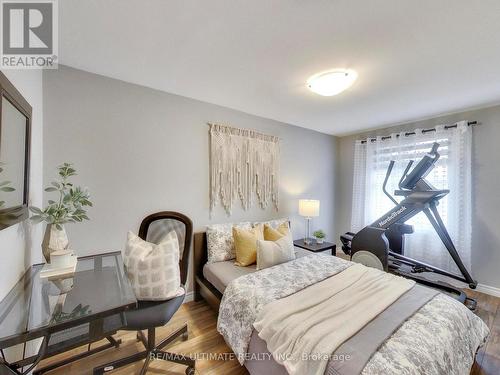 496 Elgin Street N, Cambridge, ON - Indoor Photo Showing Bedroom