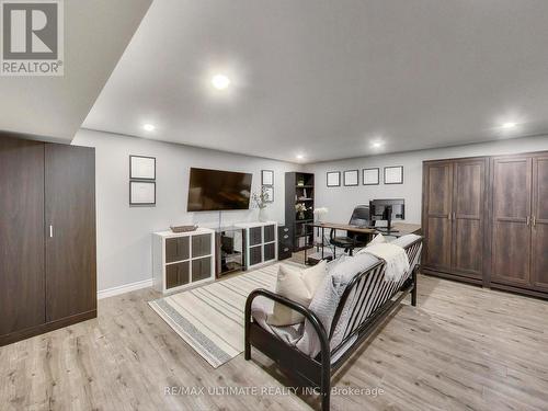 496 Elgin Street N, Cambridge, ON - Indoor