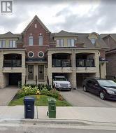 29 DRYDEN WAY  Toronto, ON M9R 0B2