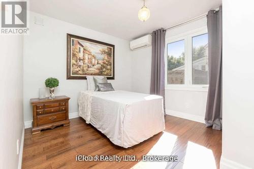 18 Sunset Boulevard, Brampton, ON - Indoor Photo Showing Other Room