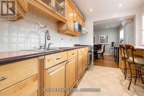 18 Sunset Boulevard, Brampton, ON - Indoor Photo Showing Kitchen