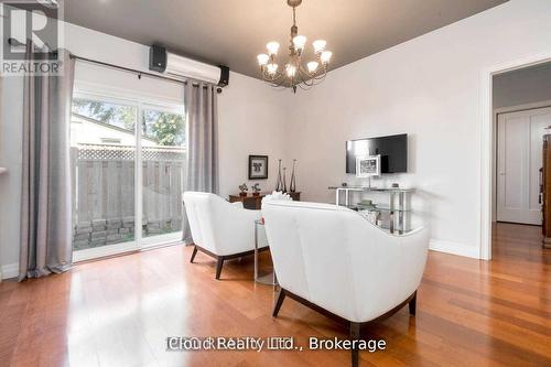 18 Sunset Boulevard, Brampton, ON - Indoor Photo Showing Other Room