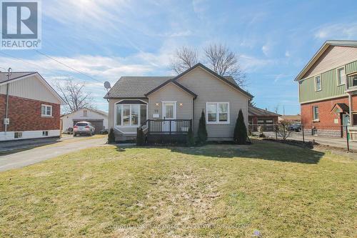 79 SECOND STREET  Welland (Lincoln/Crowland), ON L3B 4T7