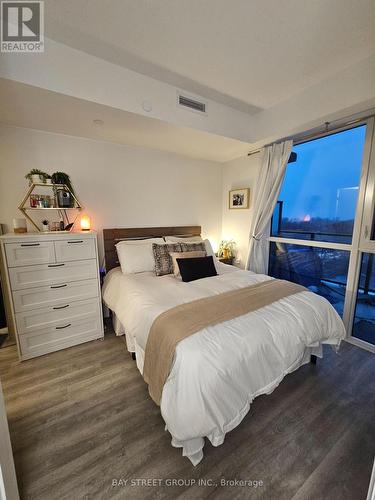 801 - 2369 Danforth Avenue, Toronto, ON - Indoor Photo Showing Bedroom