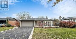 194 SEWELL DRIVE  Oakville, ON L6H 1E4