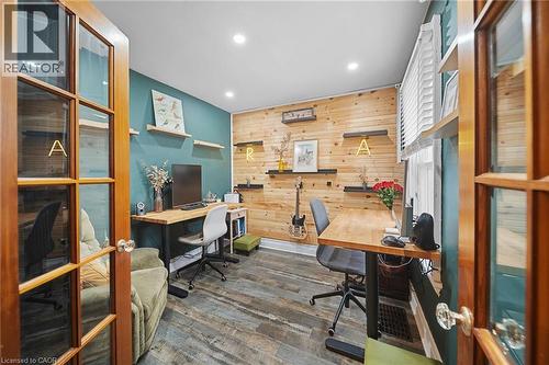 22 Cope Street, Hamilton, ON - Indoor Photo Showing Office